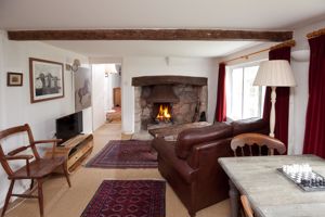 Sitting Room- click for photo gallery